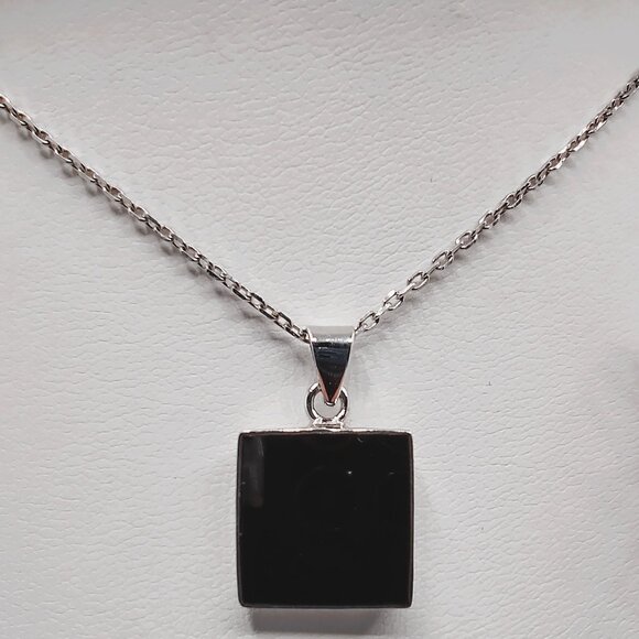 Sterling Silver 925 Black Onyx Necklace w/16" Chain + Pierced Earrings Set - Picture 6 of 10